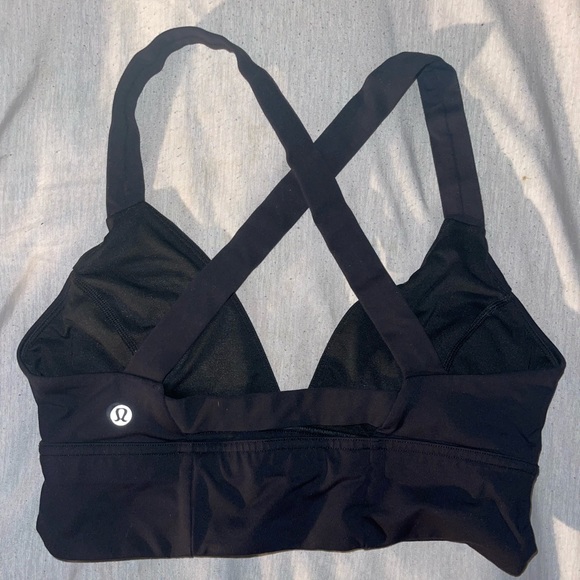 Lululemon Bra Size 6 - Picture 2 of 2